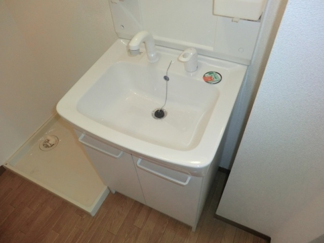 洗面設備　独立洗面化粧台付き☆