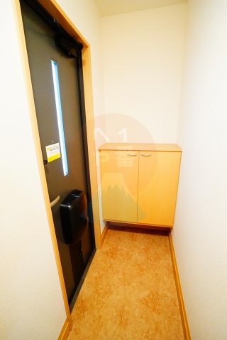 玄関　玄関です。