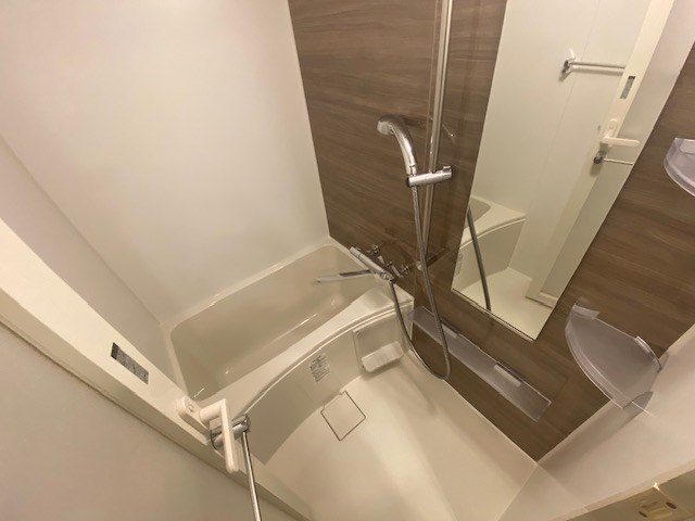バス・シャワールーム　※別部屋参考写真