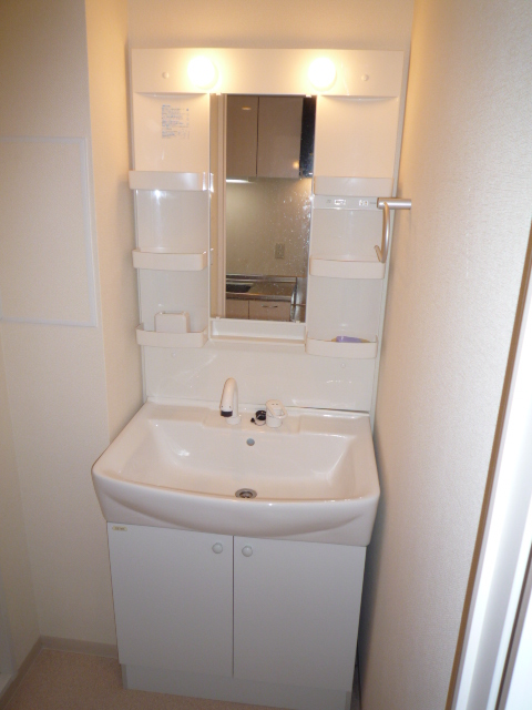 洗面設備　シャンプードレッサー