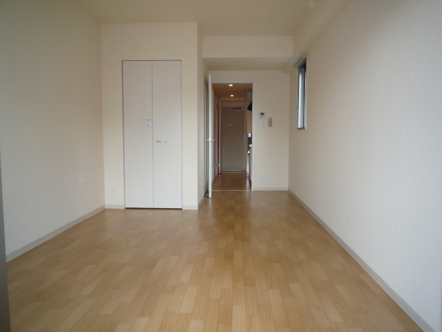 居室・リビング　約９.２帖の広いお部屋