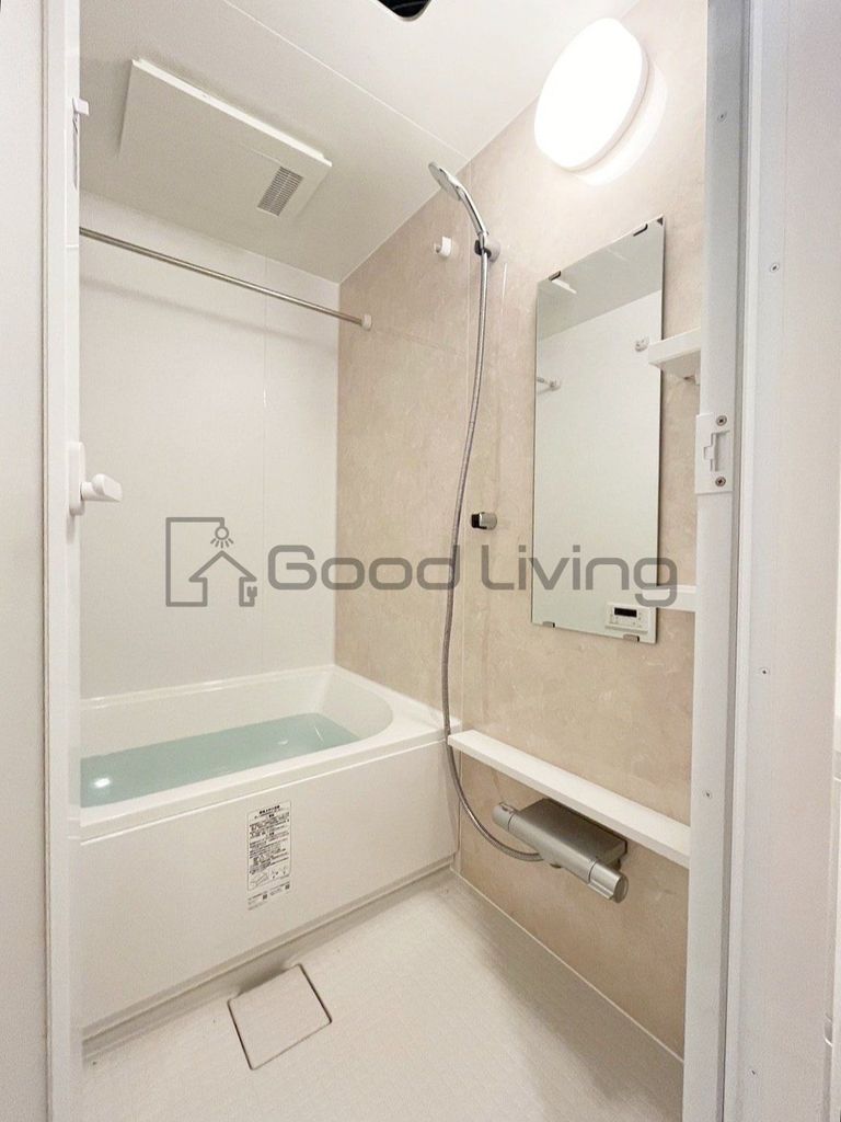 バス・シャワールーム　一日の疲れを癒しましょう