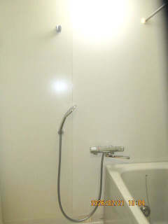 バス・シャワールーム　お風呂で日々の疲れを落としましょう