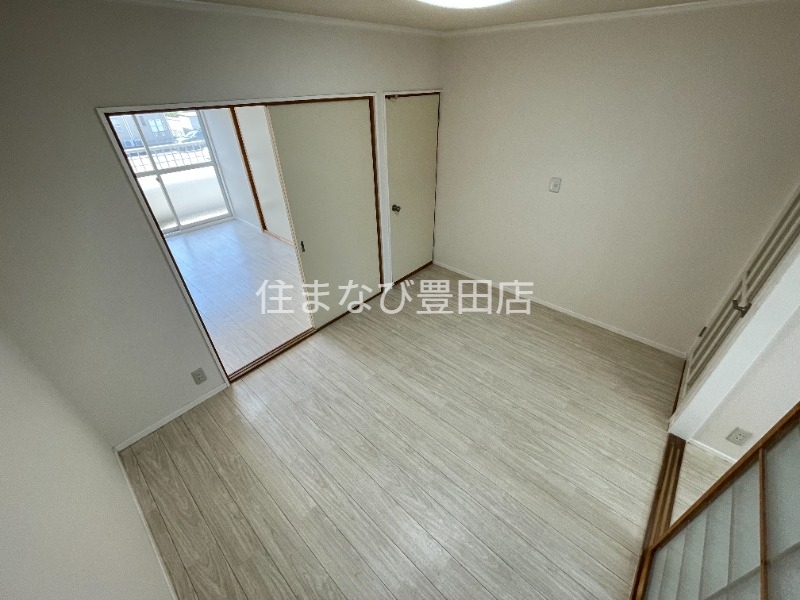 居室・リビング　清掃前