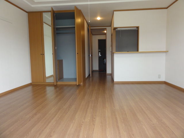 居室・リビング　リビング