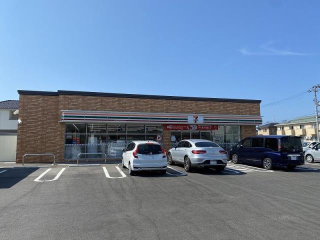 コンビニ　セブンイレブン（コンビニ）まで188m