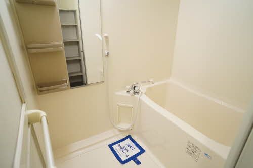 バス・シャワールーム　浴室