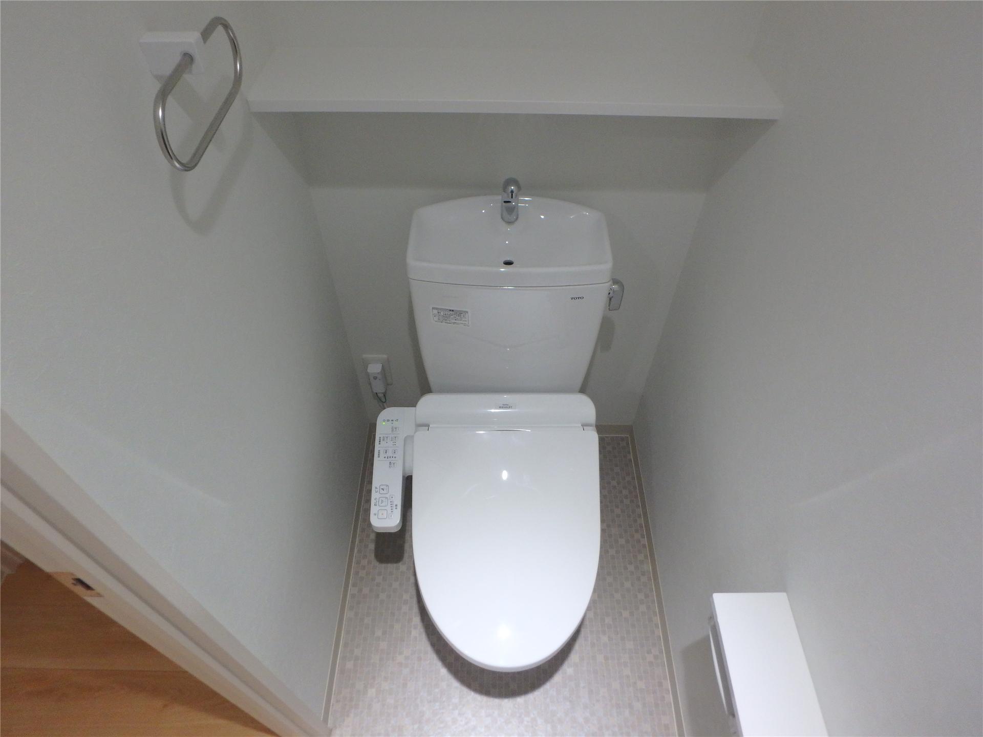 トイレ　ウォシュレット付きのトイレです