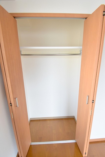 収納　幅のあるクロゼット