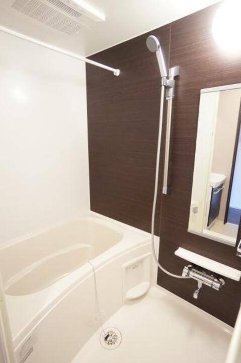 バス・シャワールーム　浴室