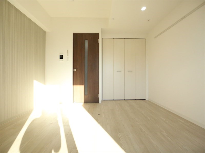 その他部屋・スペース　洋室7.7帖　クローゼット付（収納充実してます）