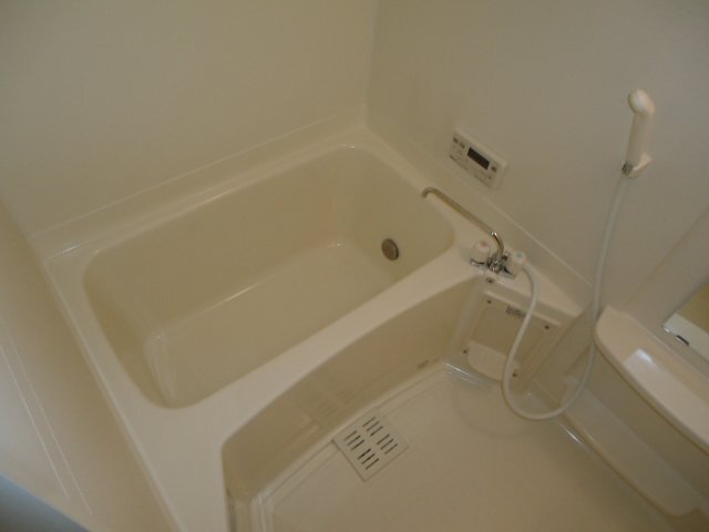 バス・シャワールーム　追焚き付バス