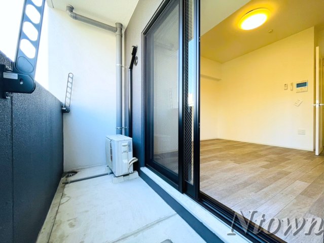 バルコニー　広々としたバルコニーです