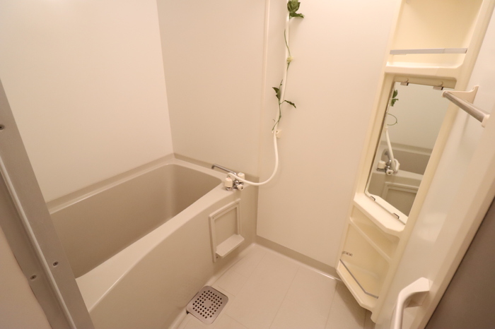 バス・シャワールーム　ユニットバス
