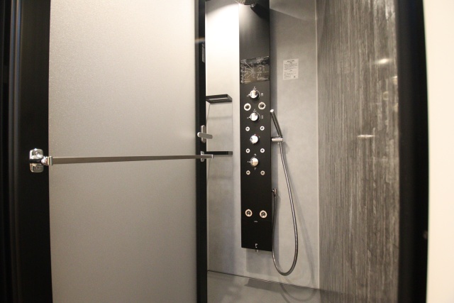 バス・シャワールーム　※別室の参考写真の為、現況優先です。