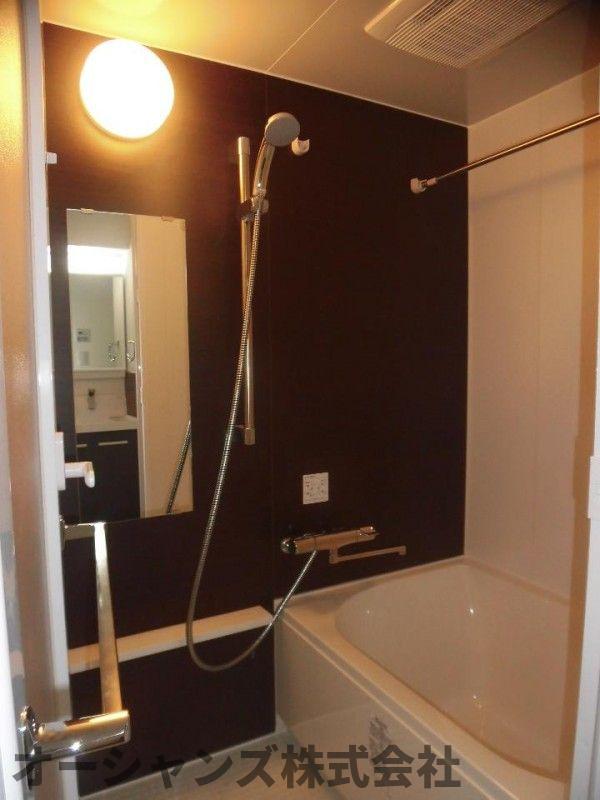 バス・シャワールーム　きれいなお風呂です