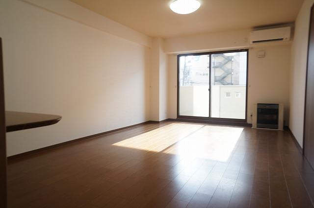 居室・リビング　リビング１