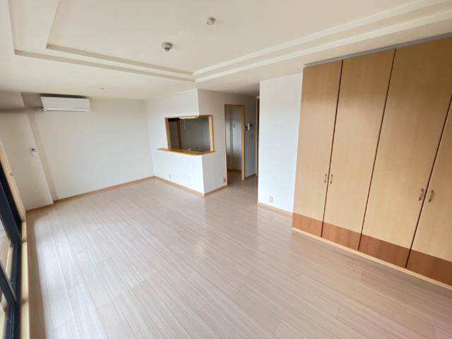 居室・リビング　リビング