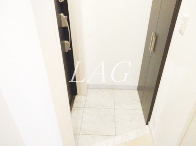 玄関　玄関です。