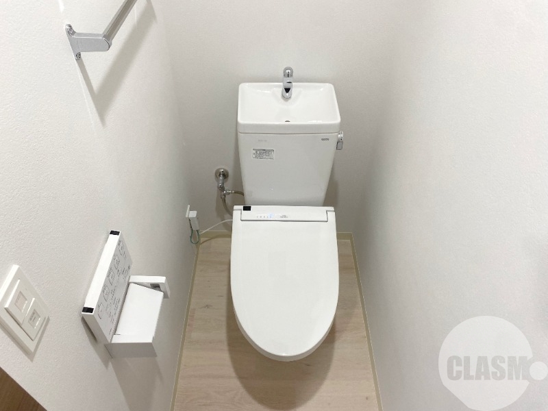 トイレ　ウォシュレット＆ウォームレット