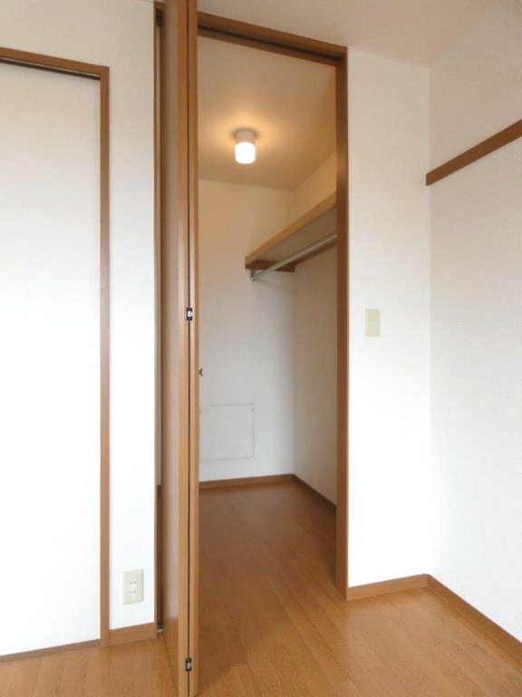 収納　図面と現状に相違がある場合には現状を優先