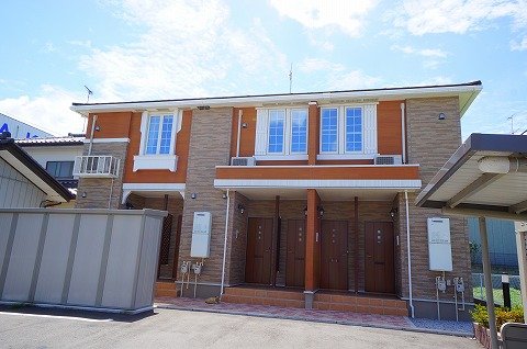 建物外観　外観は落ち着いています