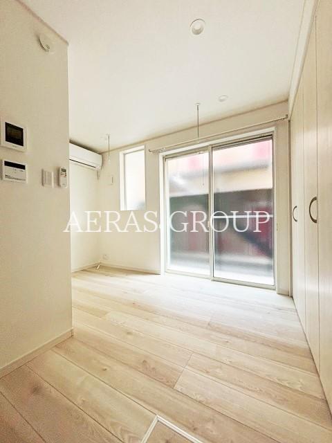 居室・リビング　別部屋同仕様