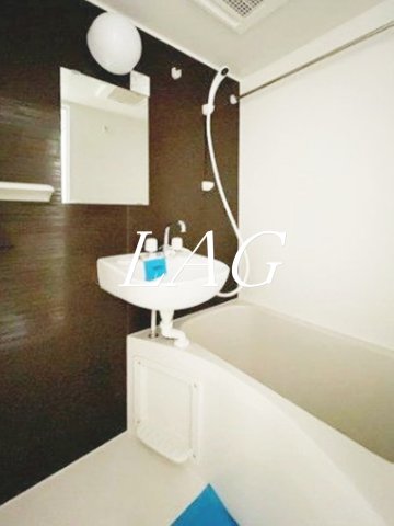 バス・シャワールーム　お風呂です。