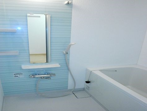 バス・シャワールーム　同一仕様