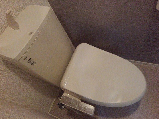 トイレ　コンパクトで使いやすいトイレです