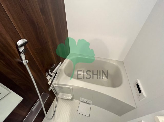 バス・シャワールーム　清潔感のある浴室です！