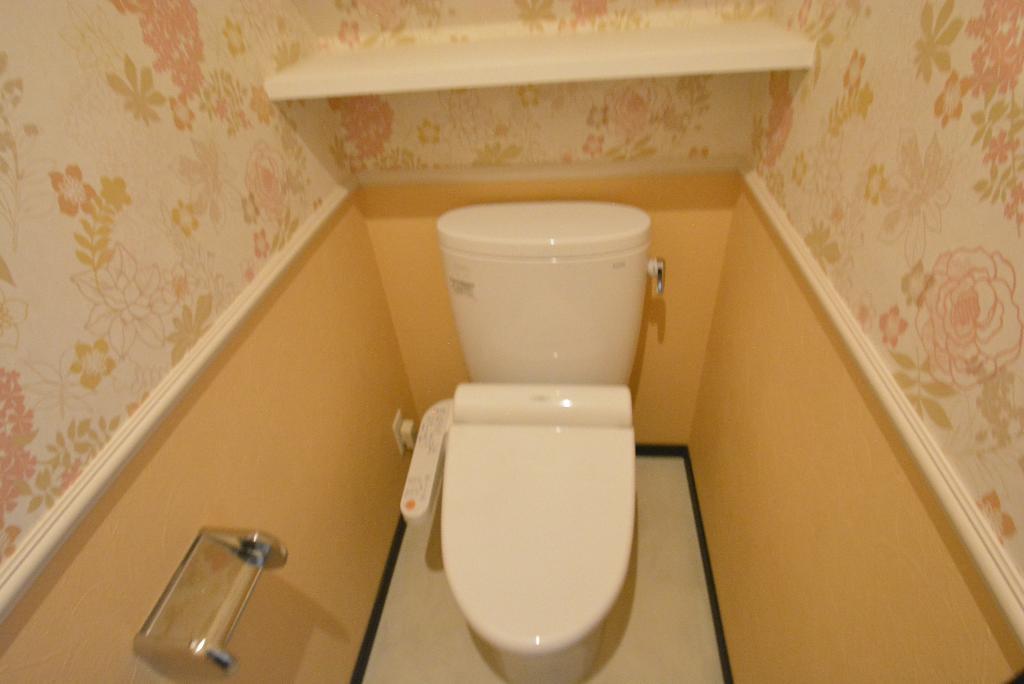 トイレ　シャワー付トイレ