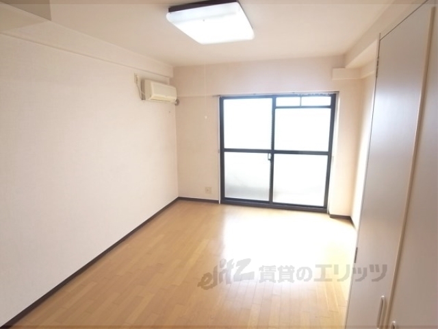 居室・リビング　洋室