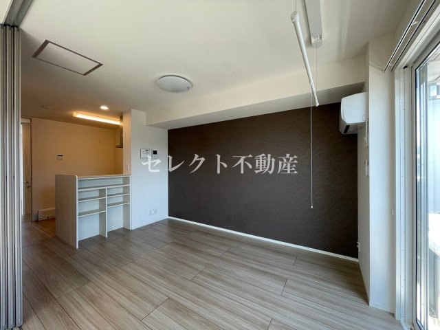 居室・リビング　【ポラリス北浜 B棟】