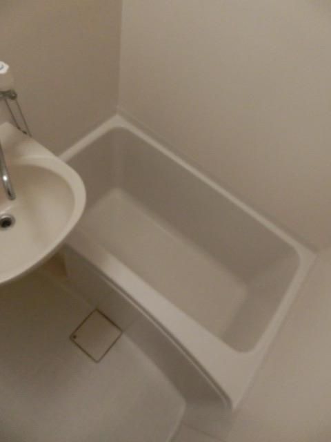 バス・シャワールーム　バスルーム