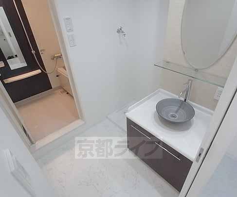 洗面設備　おしゃれな洗面台・・・