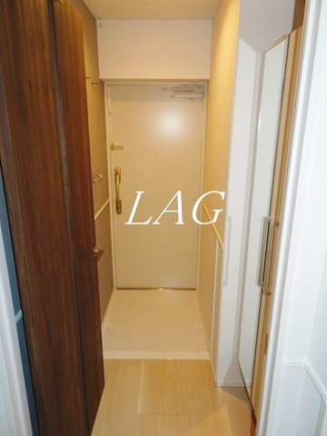 玄関　玄関です。