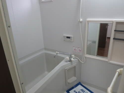 バス・シャワールーム　浴室