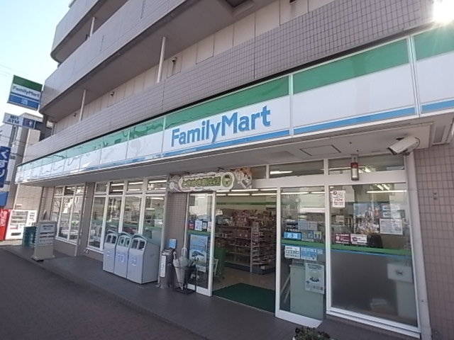 コンビニ　ファミリーマート ナダ萬灘南通店（コンビニ）まで215m