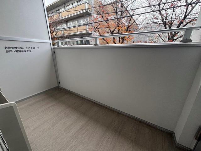 バルコニー　バルコニー