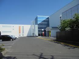 ホームセンター　リビンズ山根（ホームセンター）まで400m