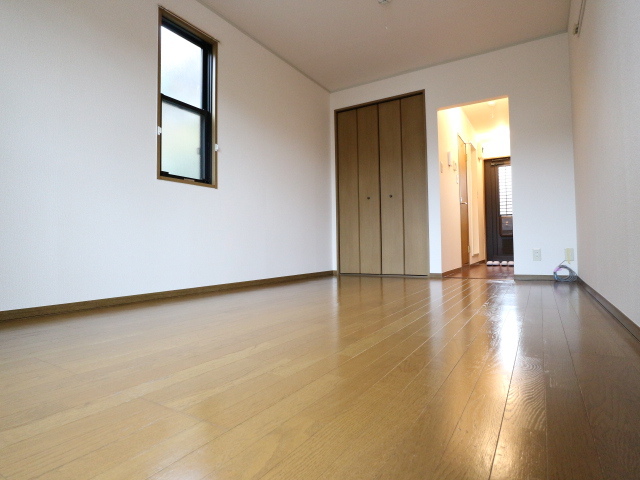 居室・リビング　他号室写真です