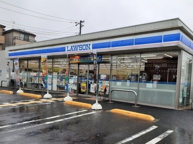 コンビニ　ローソン上尾瓦葺安中店（コンビニ）まで100m