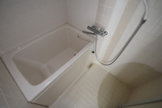 バス・シャワールーム　※別号室の写真です
