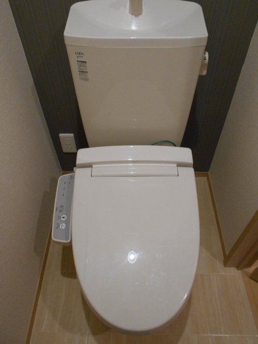 トイレ　※別号室参考写真です