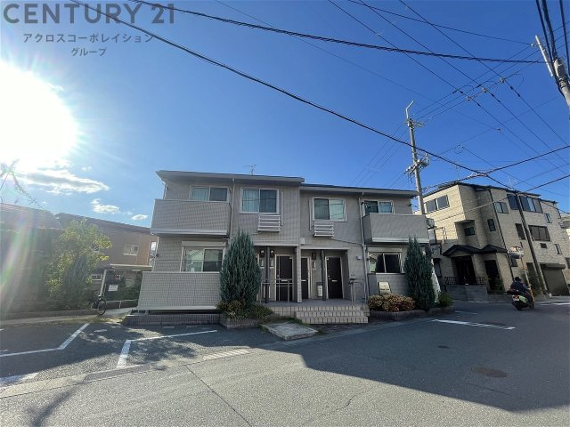 建物外観　敷地内に駐車場があります！