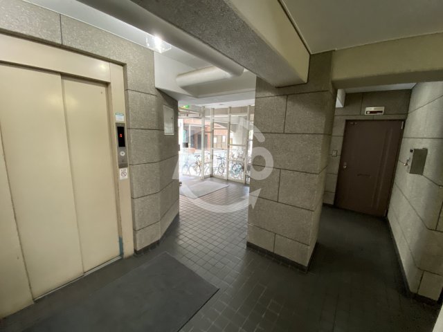 ロビー　ジャルダン上本町　ロビー