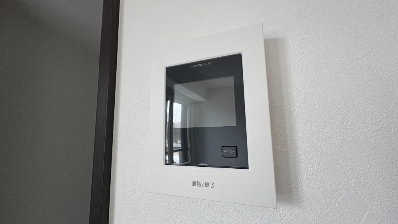 セキュリティ　モニター付きインターホン