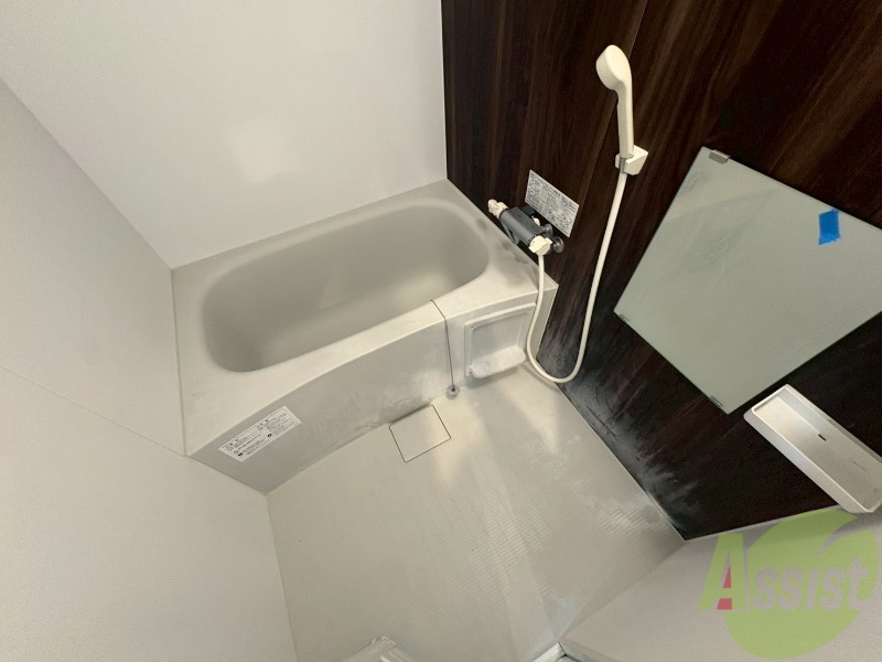 バス・シャワールーム　お風呂になります。一日の疲れを癒してくださいね。