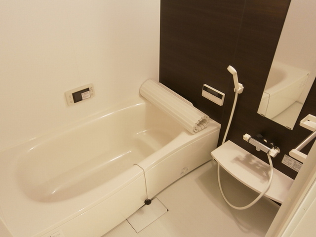 バス・シャワールーム　Ｂ２０７　浴室ＴＶ　換気乾燥機付バスルーム